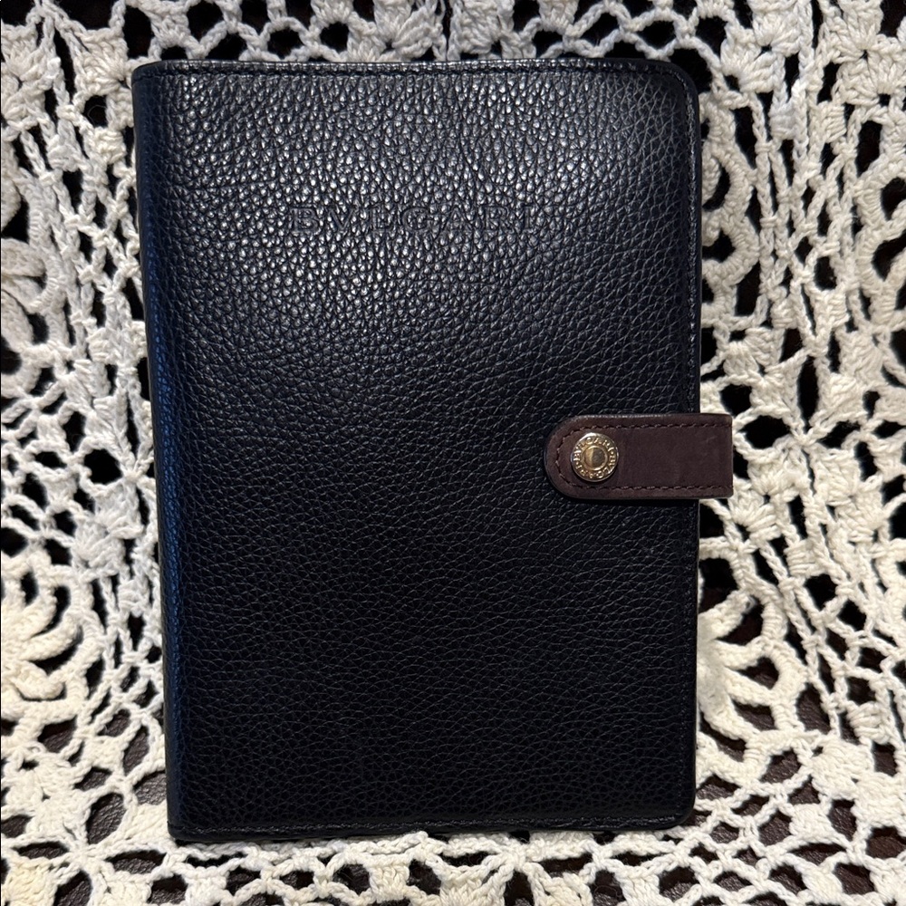 Bulgari Black Leather Wallet/Travel Case/Watch & Dock Holder.